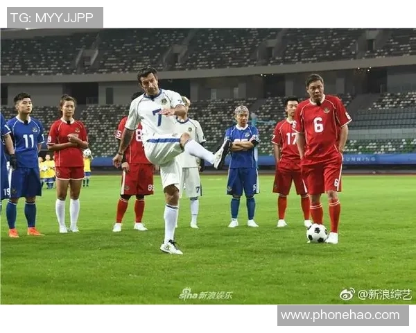 足球明星送礼指南精选推荐适合各类球迷的创意礼物图片 足球明星送礼指南精选推荐适合各类球迷的创意礼物图片